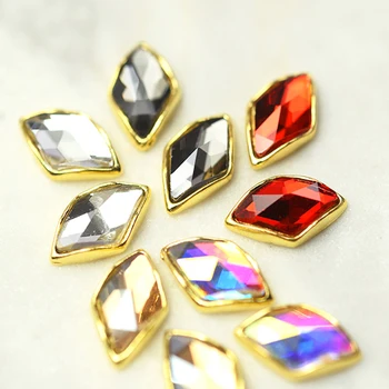 10 ks 3D Gold rám očí bijúce na nechty, dekorácia/ Multi-Tvárou Kamienkami kosoštvorec Diamond / Geometria nail art Šperky