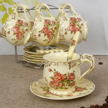 Európsky štýl klasického palác keramické šálku kávy a jedlo, čaj nastaviť módne darček maľované zlatom maľované keramické čaj nastaviť