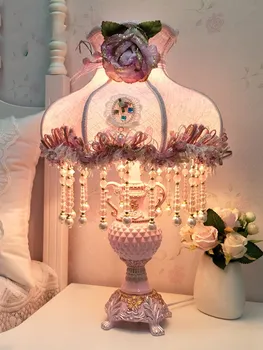 Kórejský Roztomilé Ružové stolná lampa Princezná Izba dievčatá spálňa nočná lampa Európskej záhradné dekoračné tkaniny čipky stolná lampa